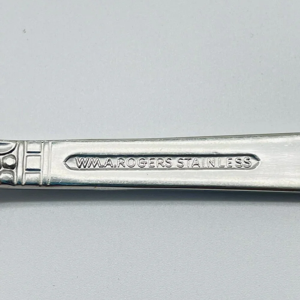 WM A ROGERS Stainless Northland Pattern Teaspoons Set of 4